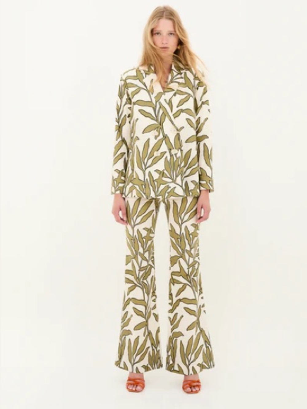 Sophie + Lucie Leaf Print set NWT